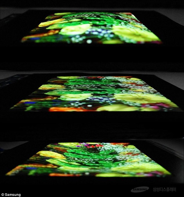 Samsung muestra su primer panel OLED flexible y extensible