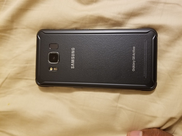 Samsung Galaxy S8 Active avistado