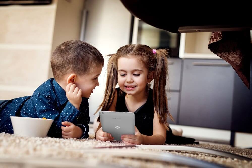 NP: Teletrabajo con niños en casa: 5 claves para una conciliación inteligente