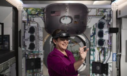 HoloLens 2, el dispositivo de Realidad Mixta de Microsoft, ya está disponible en España