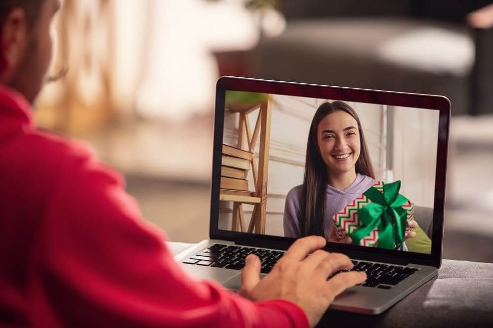Navidad digital: intercambio festivo de regalos en tiempos de distanciamiento social