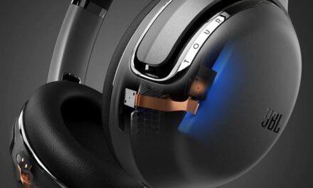 JBL lanza la gama de auriculares Tour, diseñados para el sector más profesional