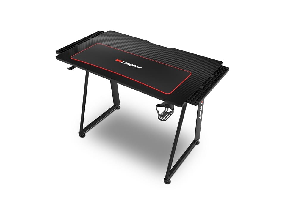 Drift presenta DZ75, una nueva mesa gaming con un espacioso tablero laminado en fibra de carbono, portavasos y soporte para auriculares