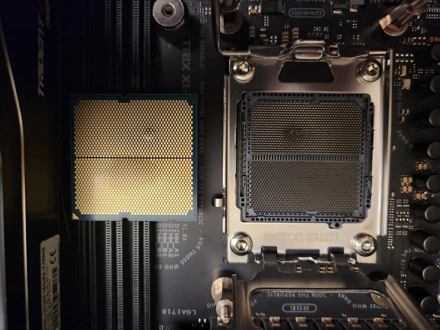 AMD publica su primer comunicado sobre los problemas de quemado de los Ryzen 7000X3D