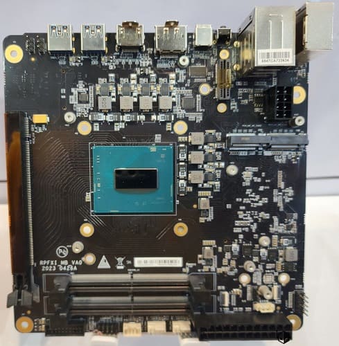 Minisforum presenta mini PCs con procesadores AMD Ryzen 9 7945HX e Intel i9-13900HX