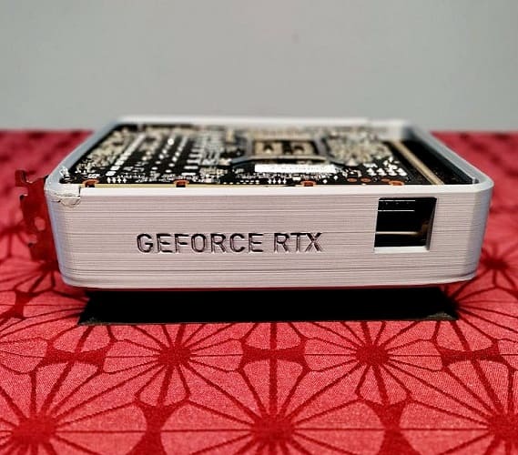 Un usuario de Reddit diseña una RTX 3060 Founders Edition en formato Mini-ITX