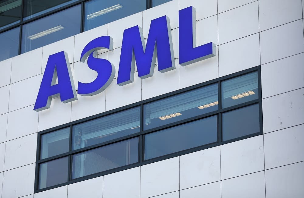 La primera máquina piloto de ASML para productos de nueva generación se suministrará en 2023