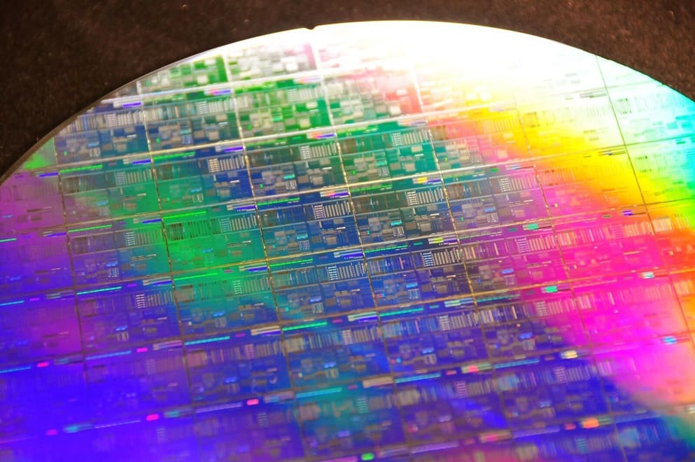 TSMC, Broadcom y NVIDIA se alían para impulsar la fotónica de silicio