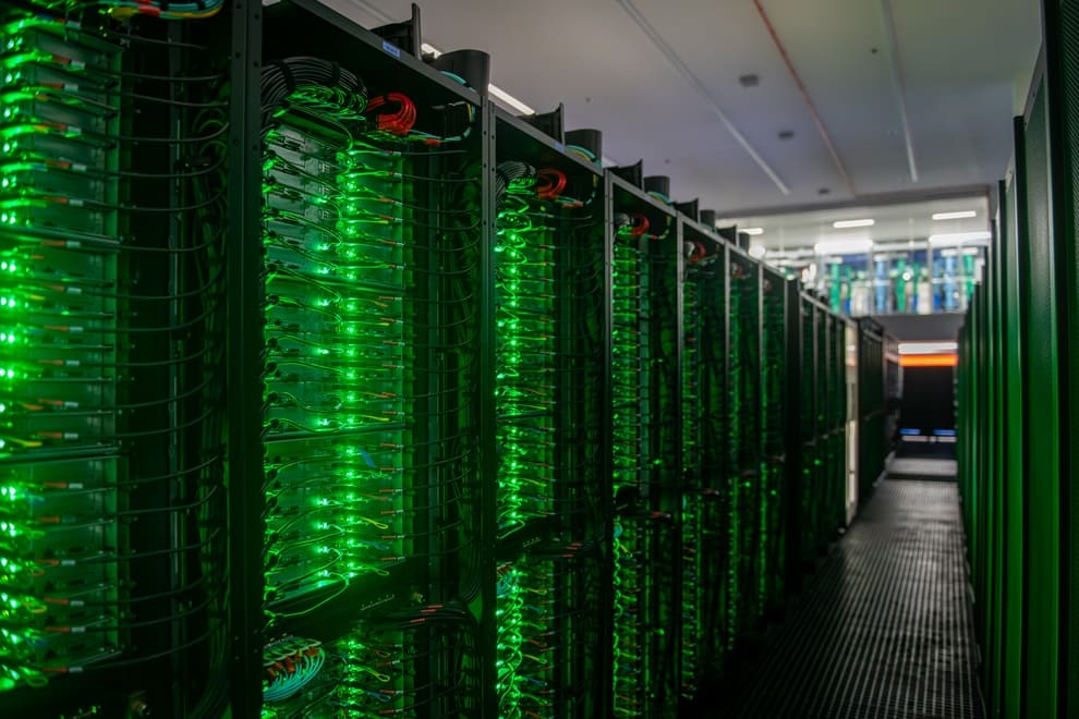 La infraestructura de hipercomputación de Lenovo impulsa el MareNostrum 5 para facilitar nuevos avances científicos y resolver retos globales
