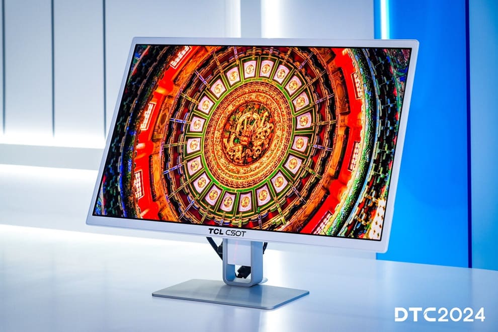 TCL lanza una pantalla OLED impresa por inyección de tinta: un panel 4K de 21,6 pulgadas con un 99% de cobertura DCI-P3