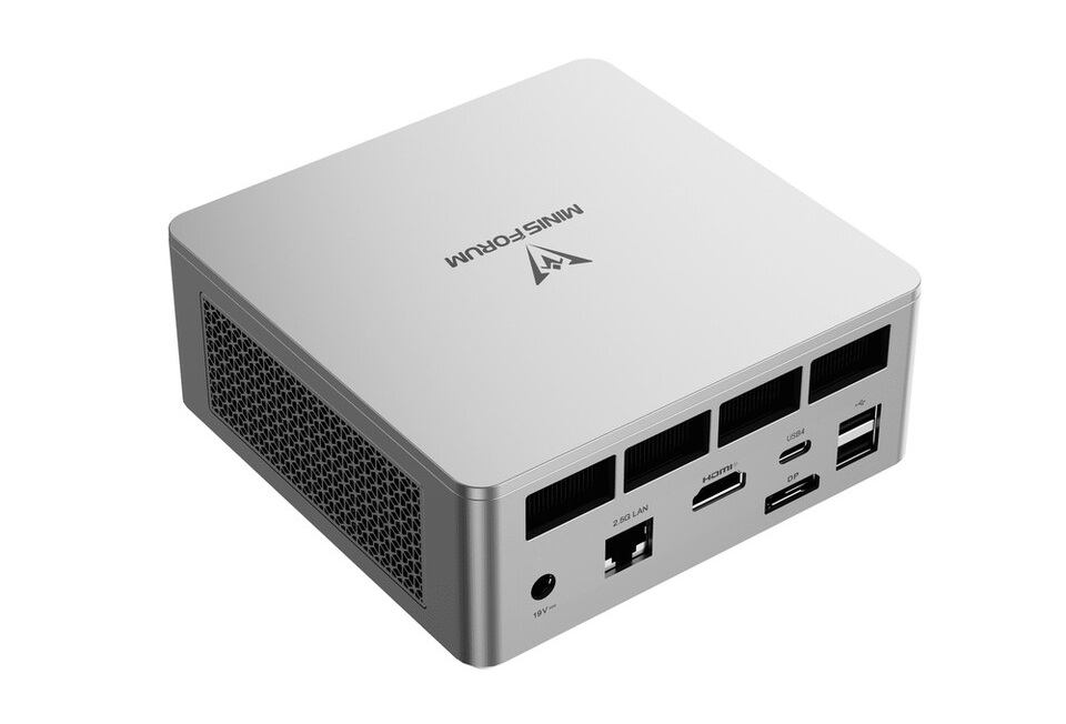 Minisforum UM870 Slim: nuevo mini PC con APU Ryzen 7 8745H y precio asequible