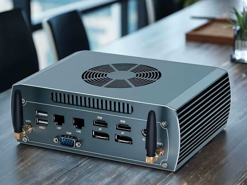 Kingnovy FU03: mini PC con Ryzen 7, 64 GB DDR5 y 4 salidas 4K por solo 397€ Kingnovy FU03: mini PC con Ryzen 7, 64 GB DDR5 y 4 salidas 4K por solo 397€