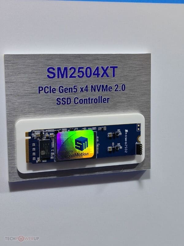Silicon Motion sorprende en Computex 2025 con su nuevo controlador SSD SM2504XT de 11,5 GB/s y solución empresarial SM8366 Silicon Motion sorprende en Computex 2025 con su nuevo controlador SSD SM2504XT de 11,5 GB/s y solución empresarial SM8366