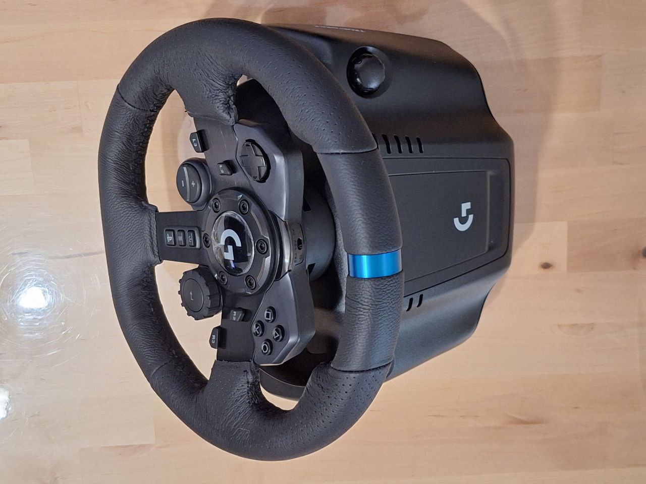 Análisis Logitech G923 - Un volante ideal para iniciados