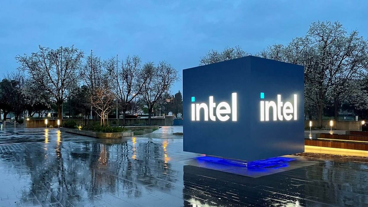 Intel exige un margen bruto del 50% para todos sus productos futuros, buscando rentabilidad sostenida