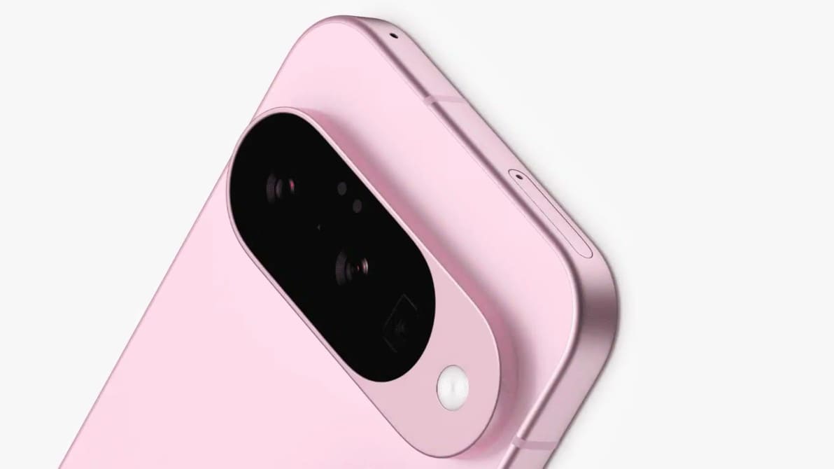 Pixel 10 recorta cámaras pero gana brillo y batería: así se diferencia del modelo Pro