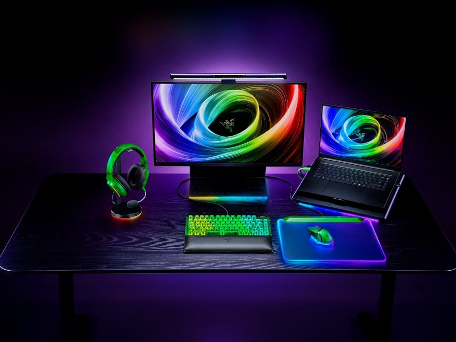 Razer Phantom Collection: periféricos gaming con carcasas semi-transparentes y más visibilidad para la iluminación RGB