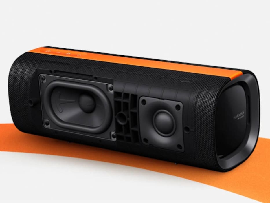 Xiaomi Sound Party: Altavoz portátil Bluetooth con 50W, hasta 26 horas de batería y luces LED RGB