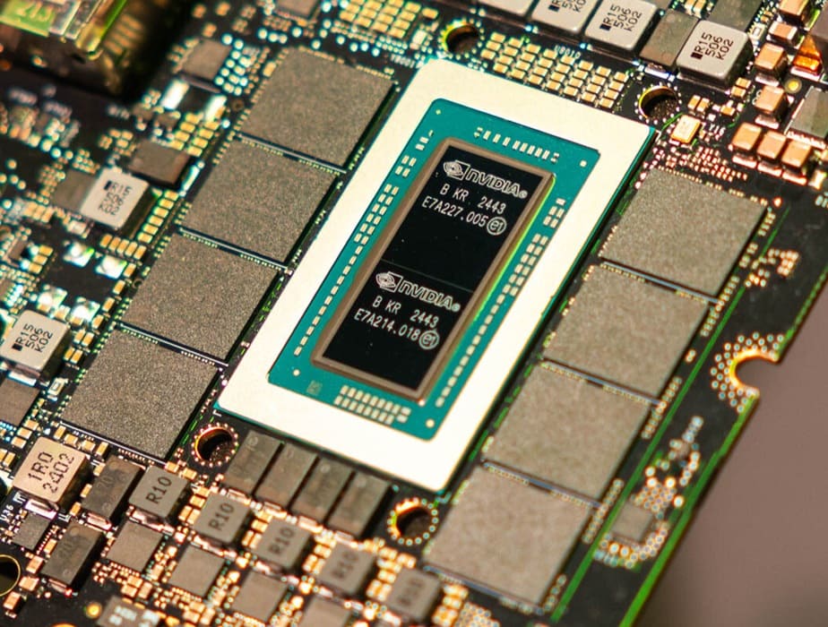 NVIDIA retrasa sus CPU ARM para portátiles hasta 2026 por nuevos fallos en el silicio