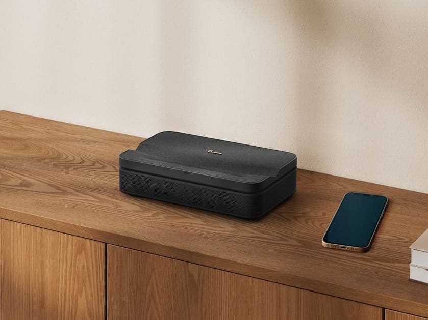 Optoma lanza el proyector inteligente Photon Go UST con Google TV y triple láser