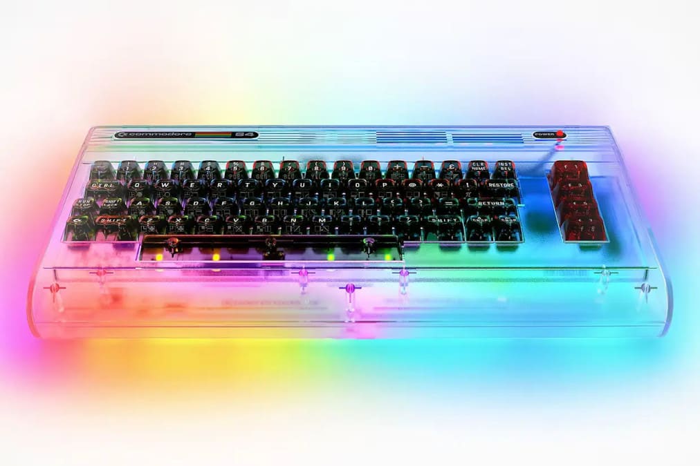 Commodore 64 Ultimate Starlight Edition: clásico renovado con FPGA, LEDs y HDMI