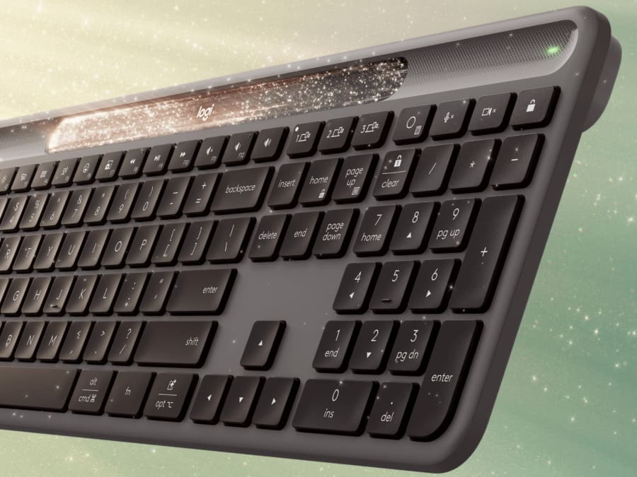 Logitech prepara el Signature Slim Solar Plus, su nuevo teclado inalámbrico con panel solar