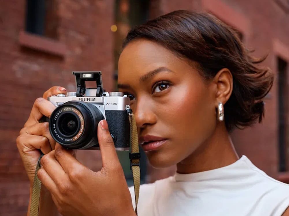 Fujifilm presenta la X-T30 III: sensor APS-C de 26,1 MP y grabación 6.2K a 30 fps