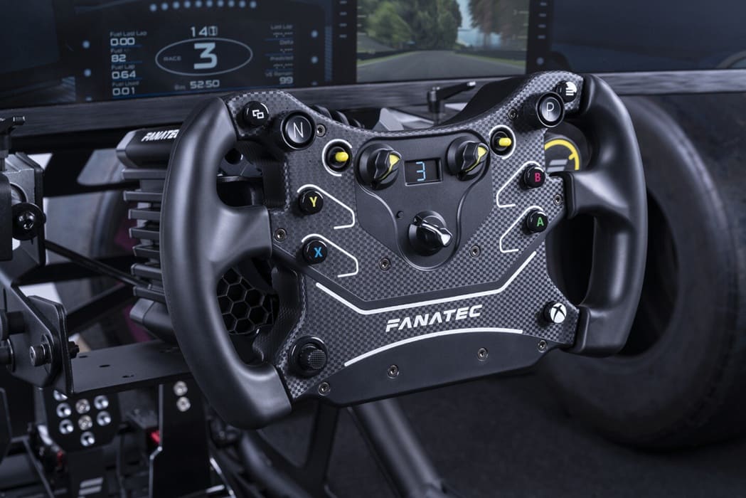 Fanatec lanza el volante CSL GT3 para Xbox con levas magnéticas, OLED y compatibilidad total