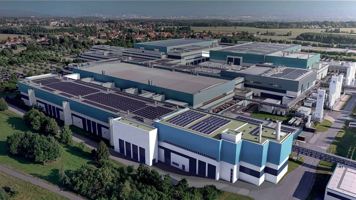 GlobalFoundries invertirá 1.100 millones de euros para ampliar su planta de semiconductores en Dresde