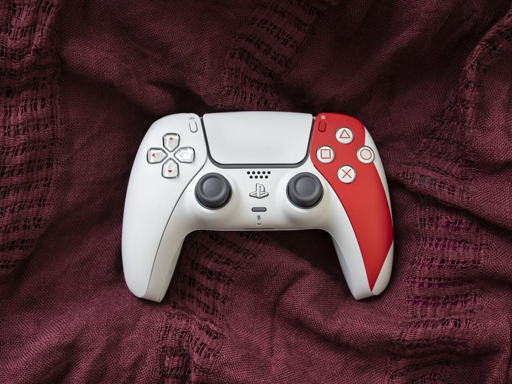 Sony lanza el DualSense edición limitada por el 20º aniversario de God of War