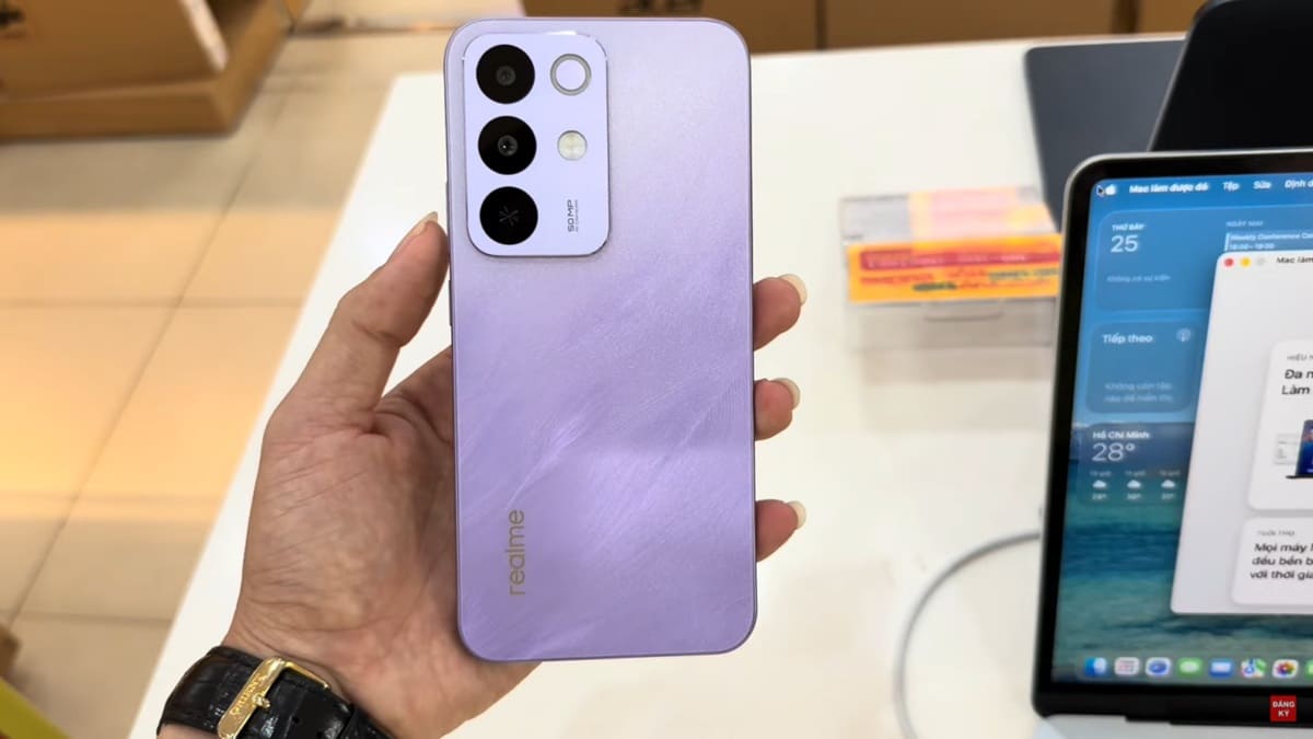 Realme C85 Pro: nuevas imágenes y vídeo práctico confirman colores, diseño y pantalla AMOLED de 6,8"