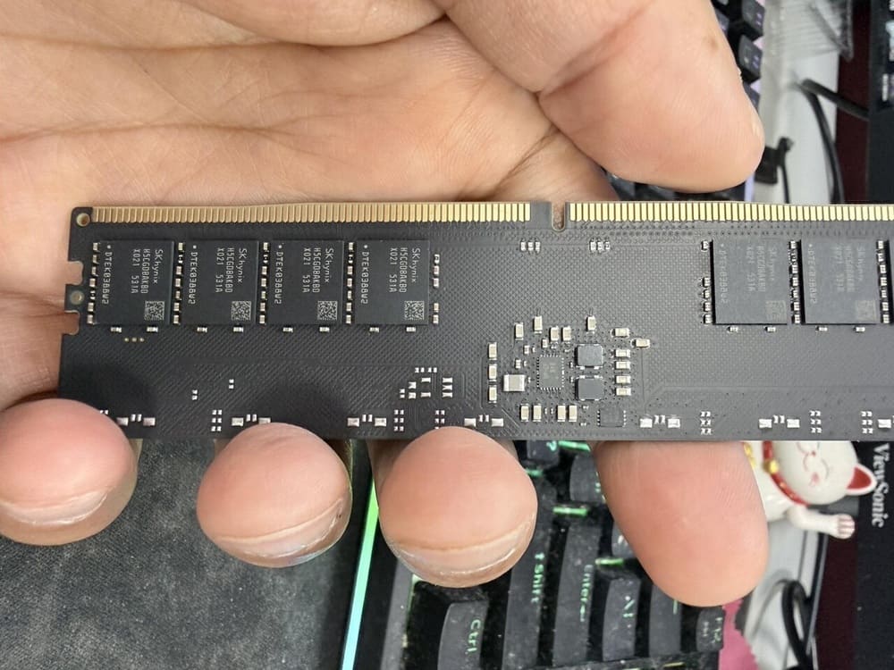 SK hynix prepara nuevos chips DDR5 A-die de 3 GB con velocidades JEDEC de hasta 7200 MT/s