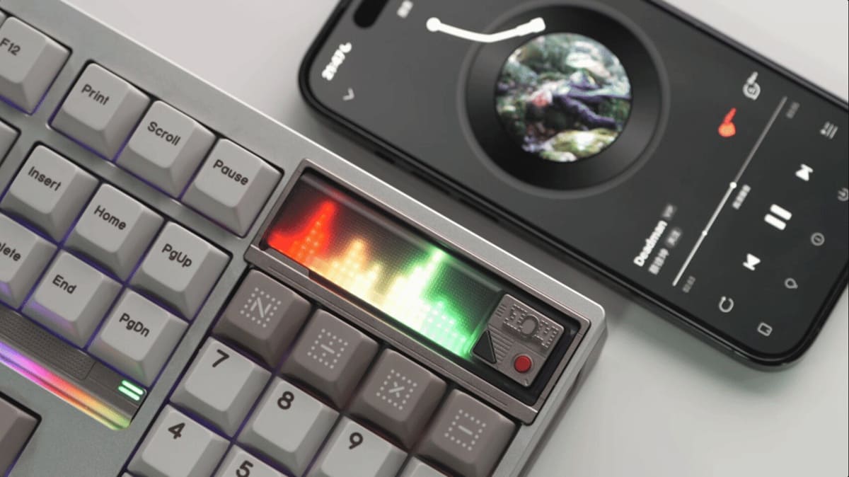OwLab lanza Ticktype, su nueva marca de teclados preensamblados, con el debut del DP104 retro y personalizable
