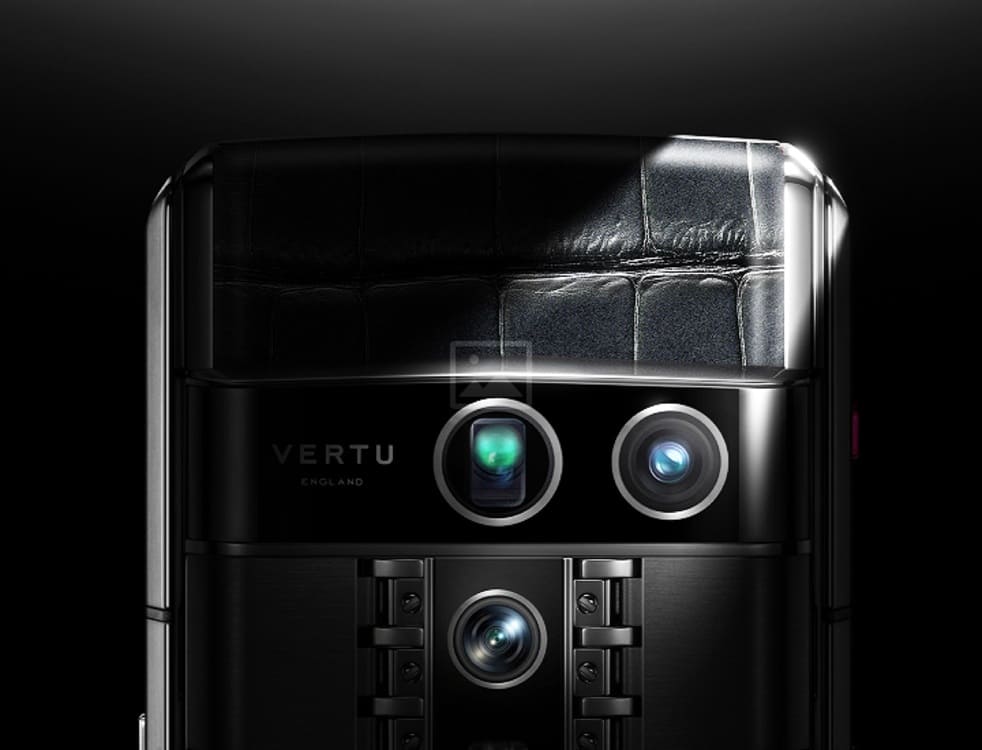 Vertu Agent Q: lujo extremo, Snapdragon 8 Elite y 10 TB de almacenamiento en la nube