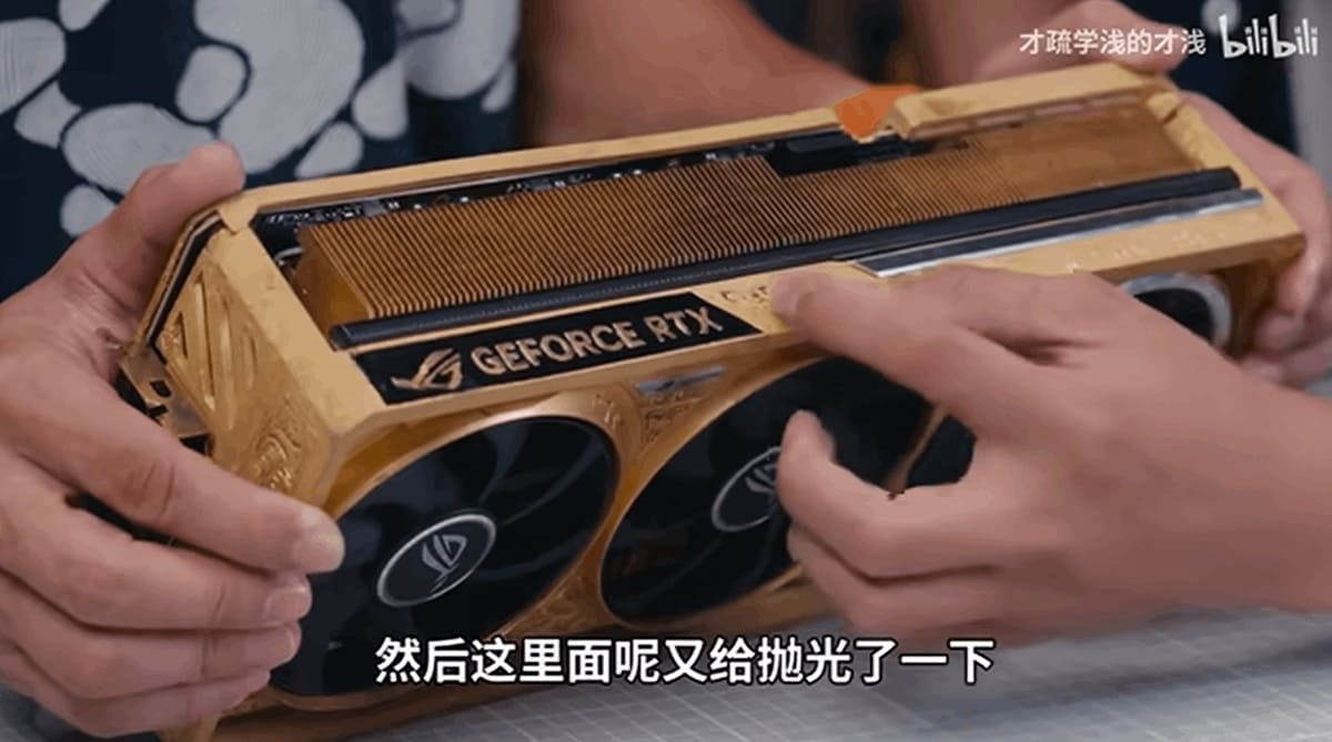 La ASUS ROG Astral RTX 5090D Gold Edition: una GPU forjada con más de 5 kilos de oro puro