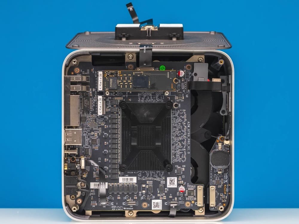 Beelink GTR9 Pro: desmontaje revela sistema dual-fan con cámara de vapor y un rendimiento IA sobresaliente