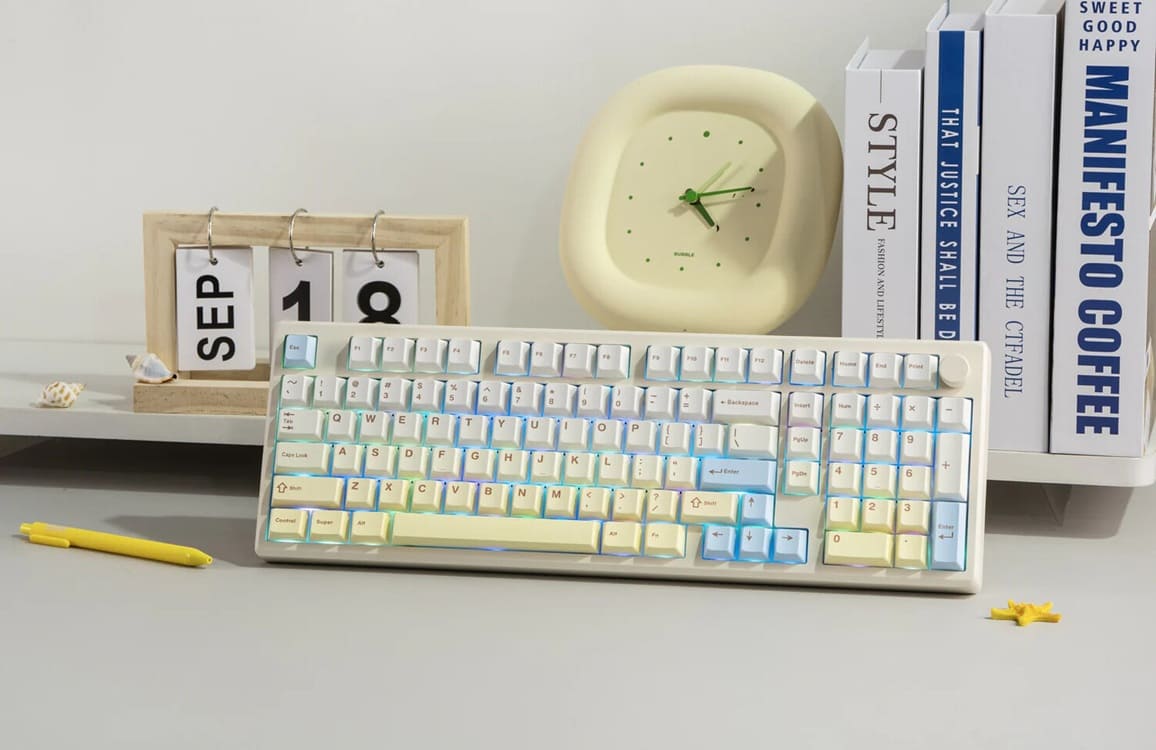 Epomaker Galaxy100 Lite: teclado mecánico de aluminio con triple conectividad y diseño aligerado