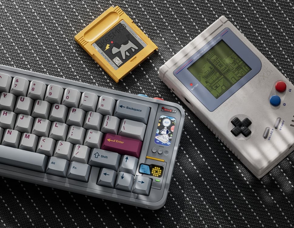 Qwertykeys QK65 MK3: teclado 65% con pantalla lateral y minijuegos integrados