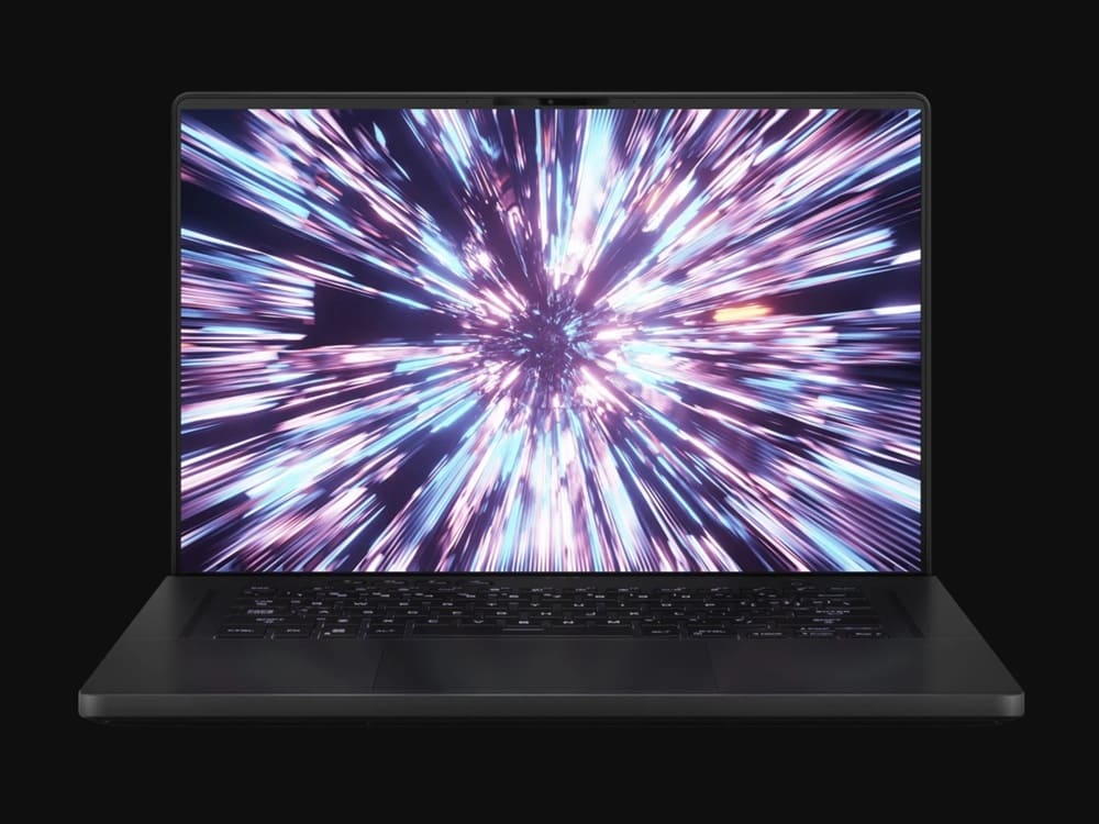 Un modder logra que un portátil con RTX 4090 supere al rendimiento medio de un RTX 5090 laptop