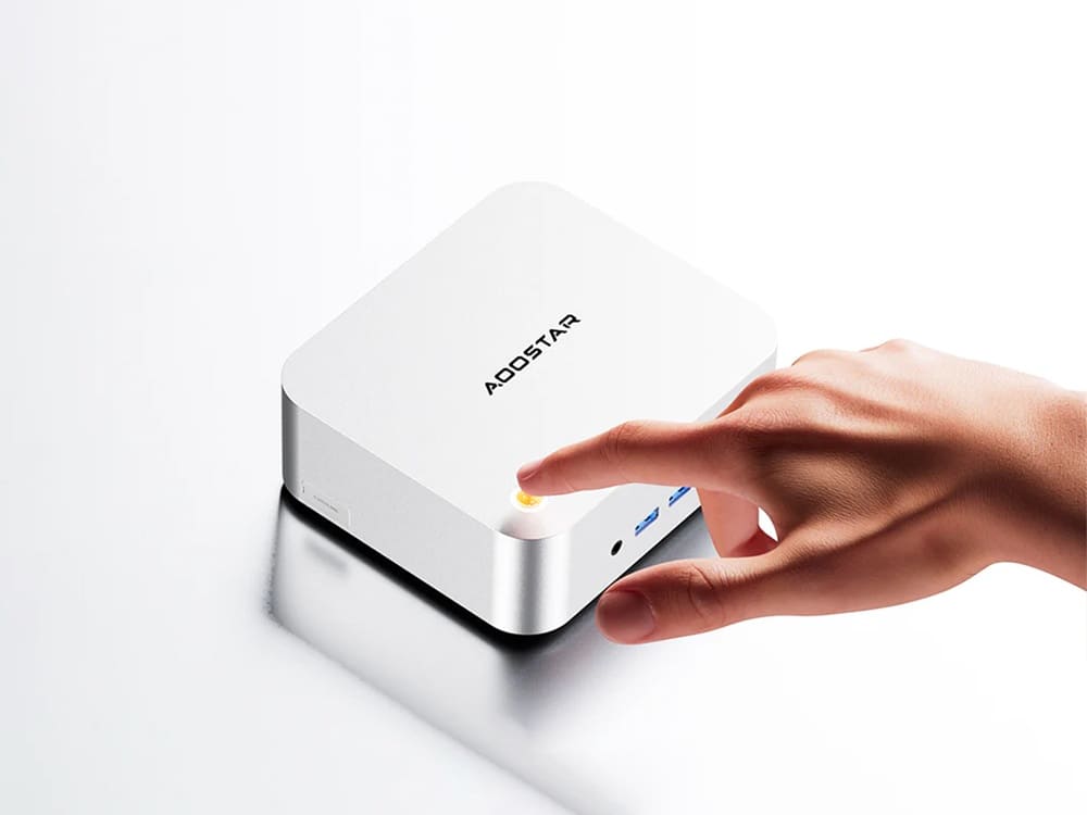 Aoostar Maco se actualiza con Ryzen 7 Pro 6850H y soporte eGPU a un precio más asequible