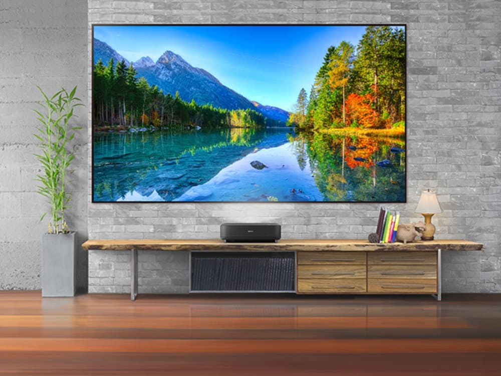 Epson Lifestudio Grand EH-LS670: proyector láser 4K Pro-UHD de tiro ultracorto con 3.600 lúmenes y Google TV