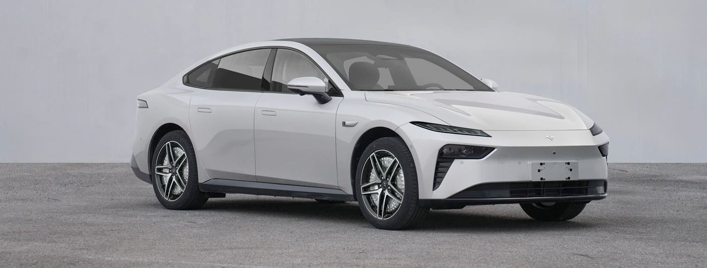 Dongfeng eπ 007: el primer coche eléctrico con motores en las cuatro ruedas obtiene aprobación en China