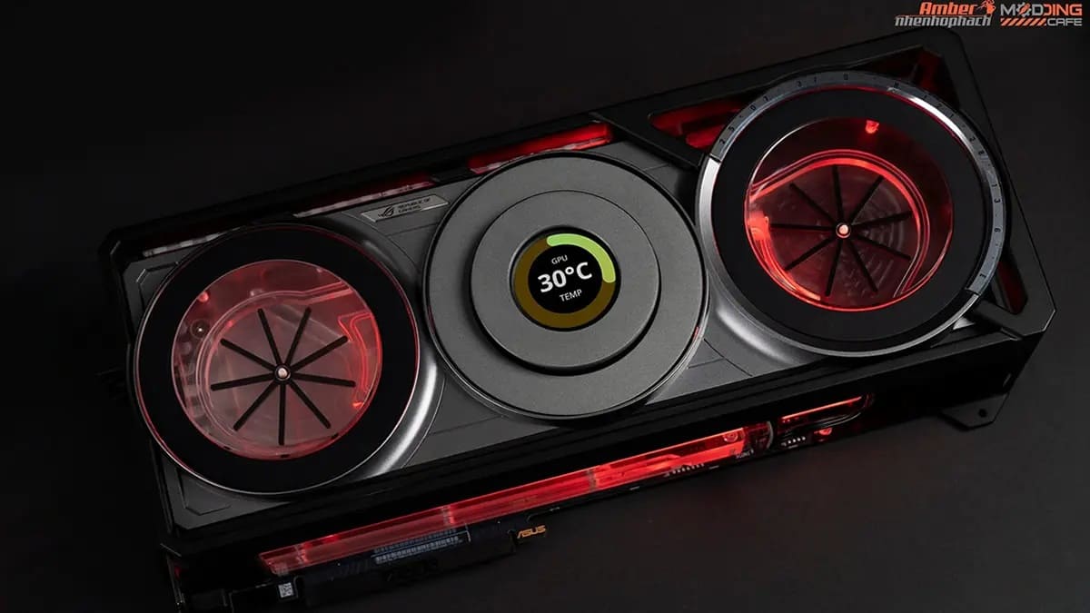 Modding Cafe presenta un espectacular sistema de refrigeración oculta para las ASUS ROG Astral RTX 5080 y 5090