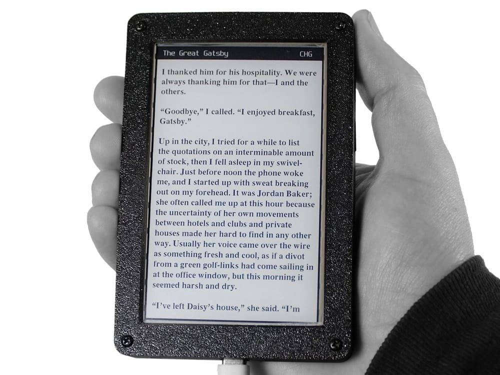 Open Book Touch: e-reader minimalista y programable con pantalla e-ink de 4,26 pulgadas