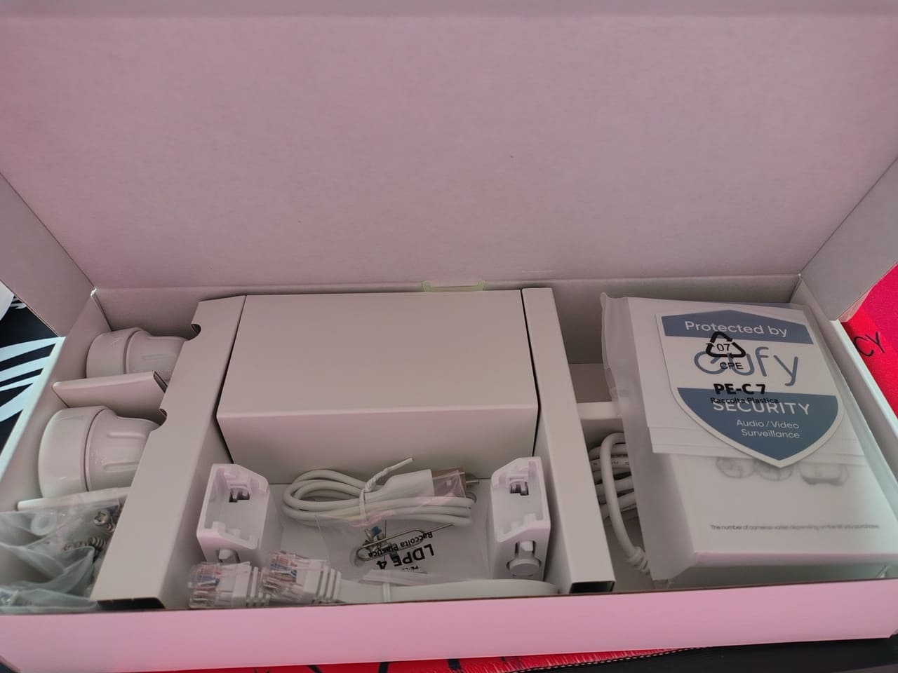 Análisis eufy Security SoloCam E42 2-Cam Kit — Vigilancia 4K autónoma