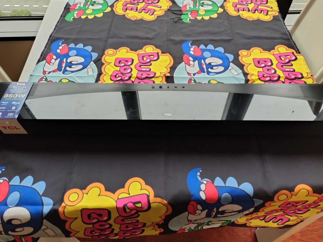 Análisis TCL Q85HE — Sonido envolvente que te rodea sin complicaciones