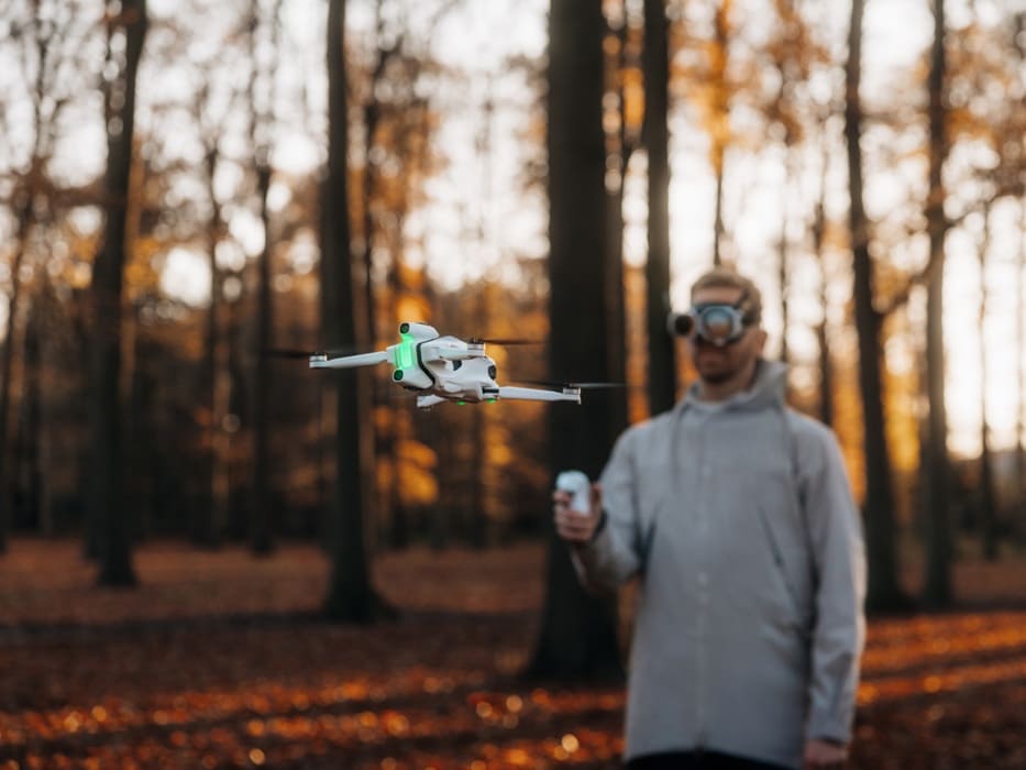 Antigravity A1: dron 8K de 249 g con autonomía de hasta 39 minutos