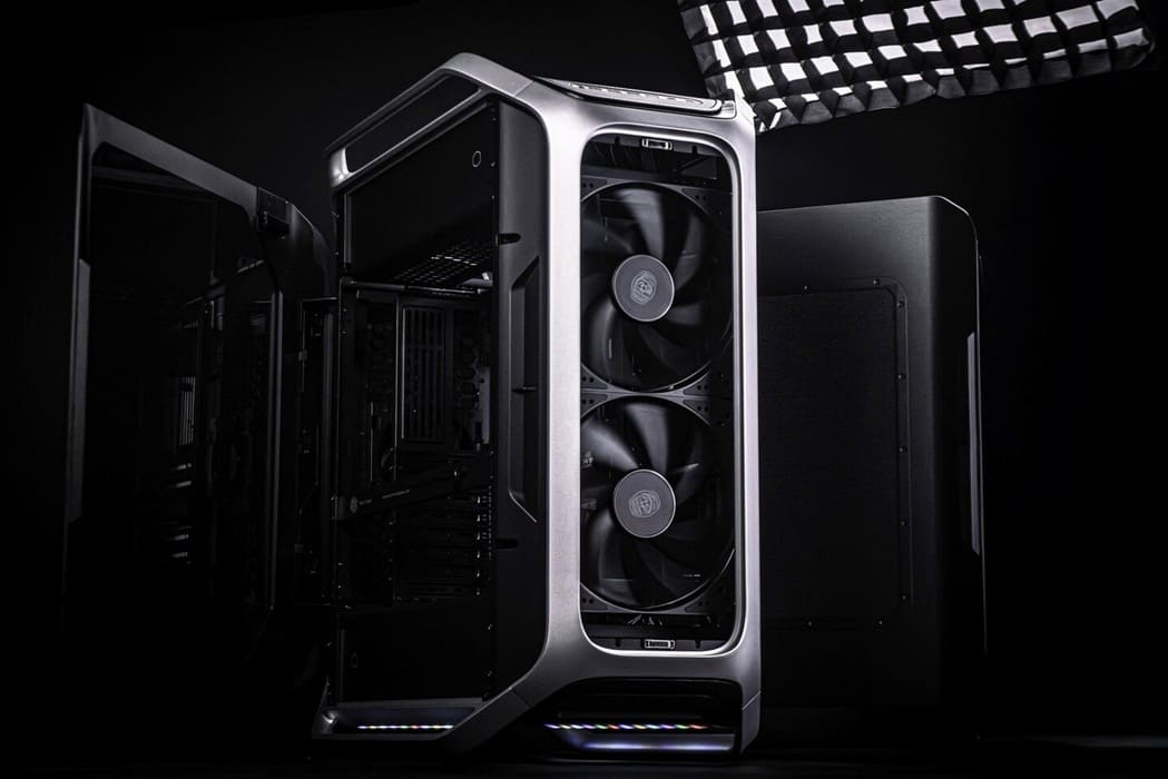 Cooler Master presenta la torre Cosmos Alpha, el regreso del icono modular sin límites