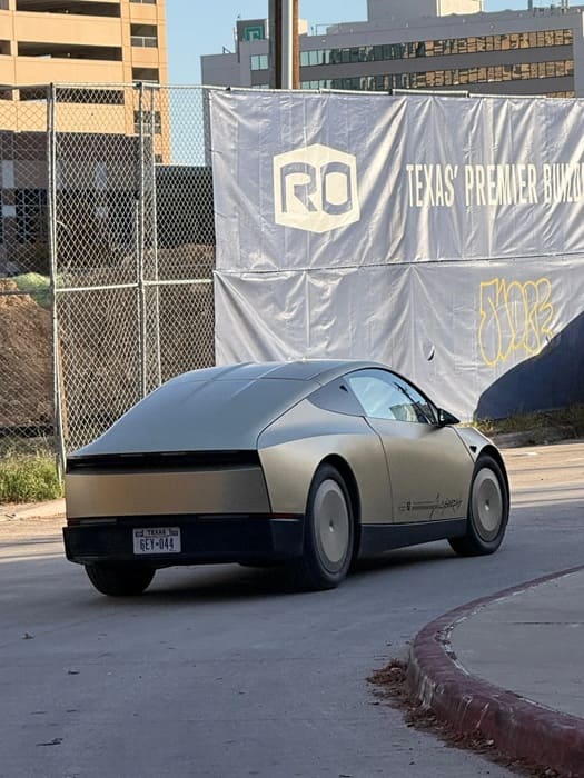 Tesla prueba el Cybercab autónomo por primera vez en calles públicas