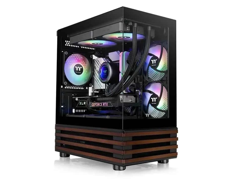Thermaltake lanza la serie WS ARGB con madera y diseño sin marco